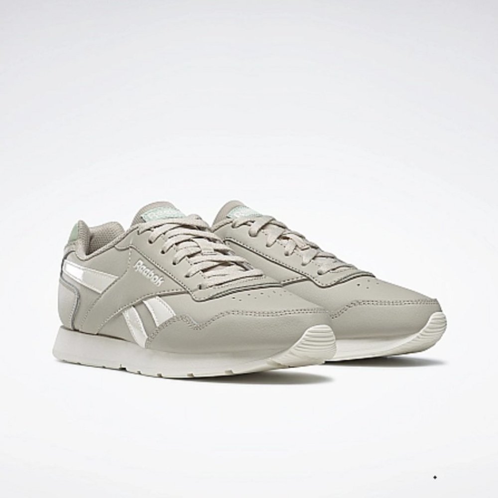Reebok Womens Royal Glide Sneakers Size 5 us GX8516